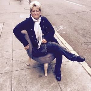 Meet your Posher, Pamela